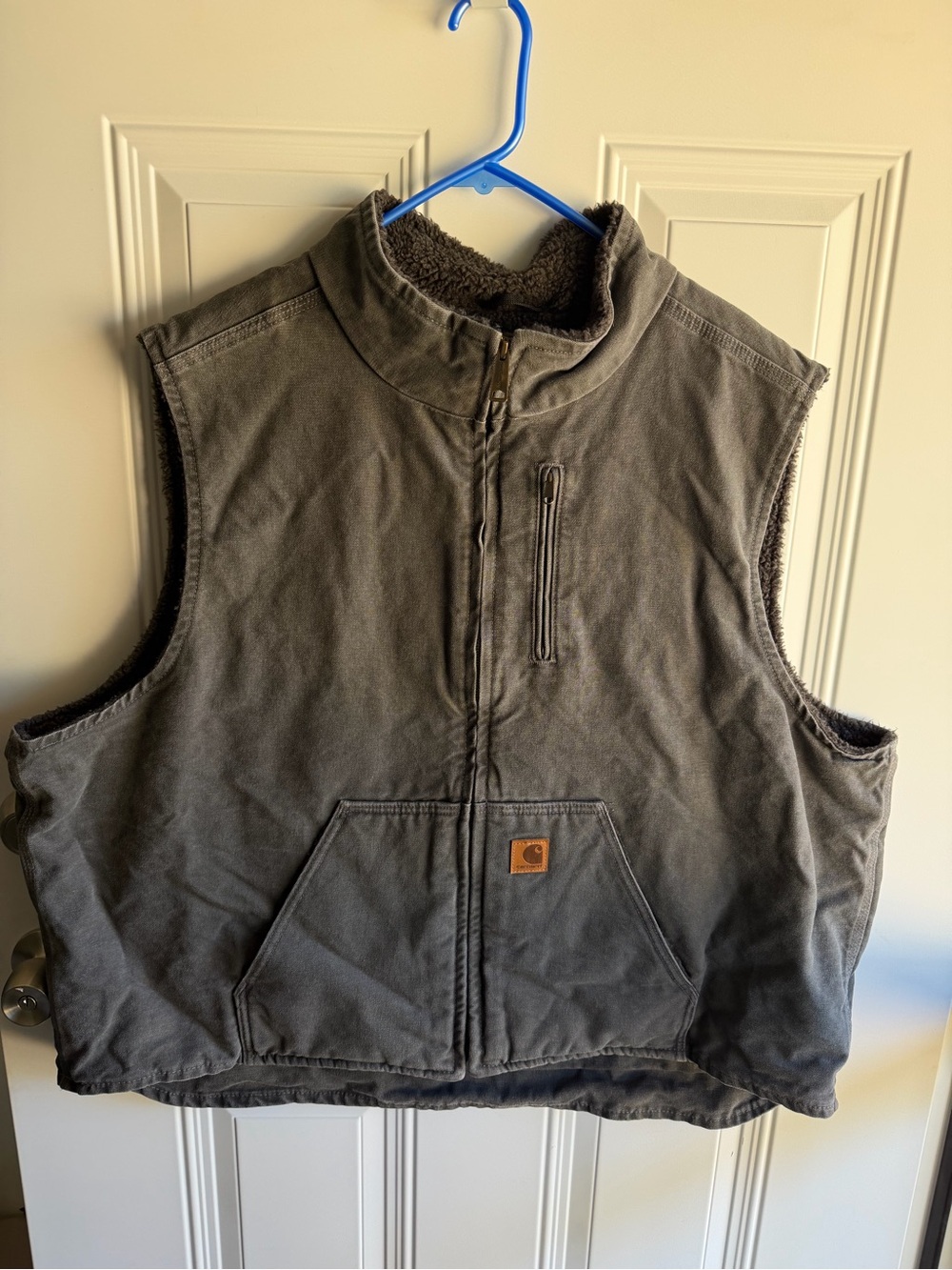 Men’s Carhartt Sandstone Mock-Neck Sherpa-Lined Vest (V33) in color Gravel 3X